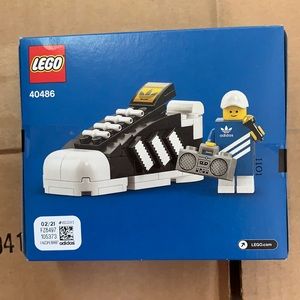 Lego adidas original superstar NIB!